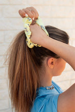 Load image into Gallery viewer, Sydney Serena 3-Pack Scrunchies